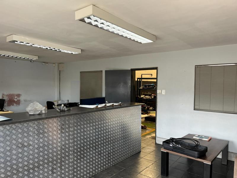 To Let Commercial Property for Rent in Montague Gardens Western Cape